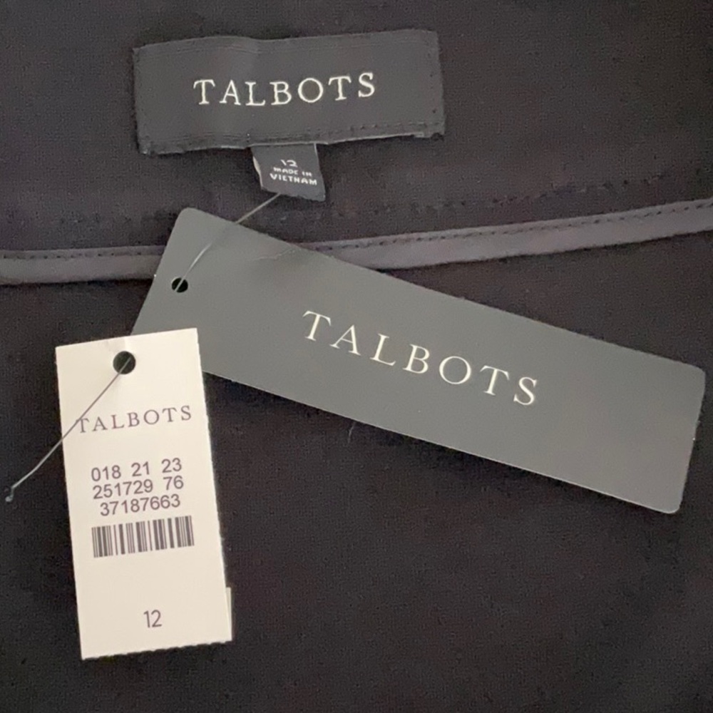 NWT Talbots Classic Minimalist Black Button Detail Career Skirt Size 12 - Picture 5 of 8